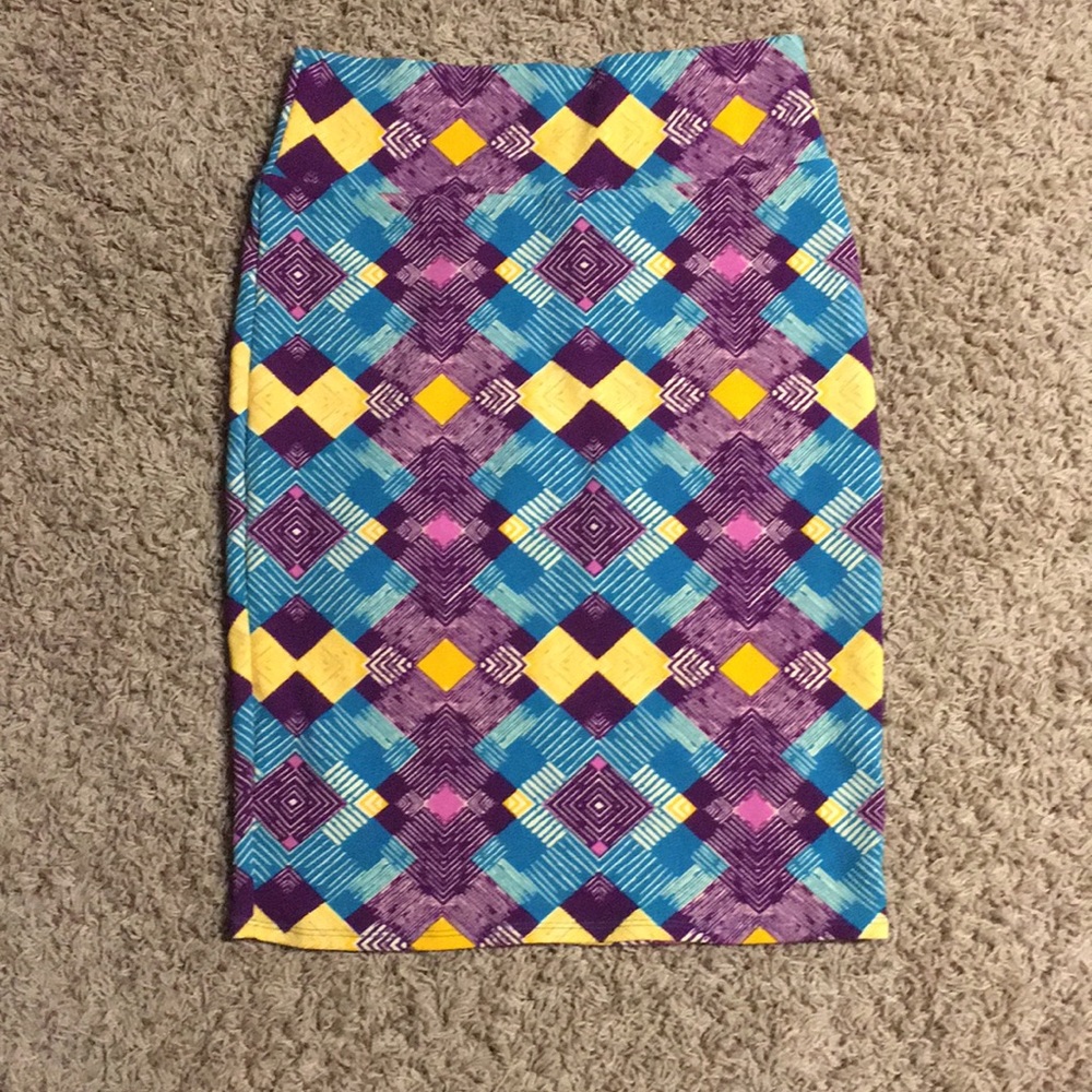 LuLaRoe Cassie Pencil Skirt